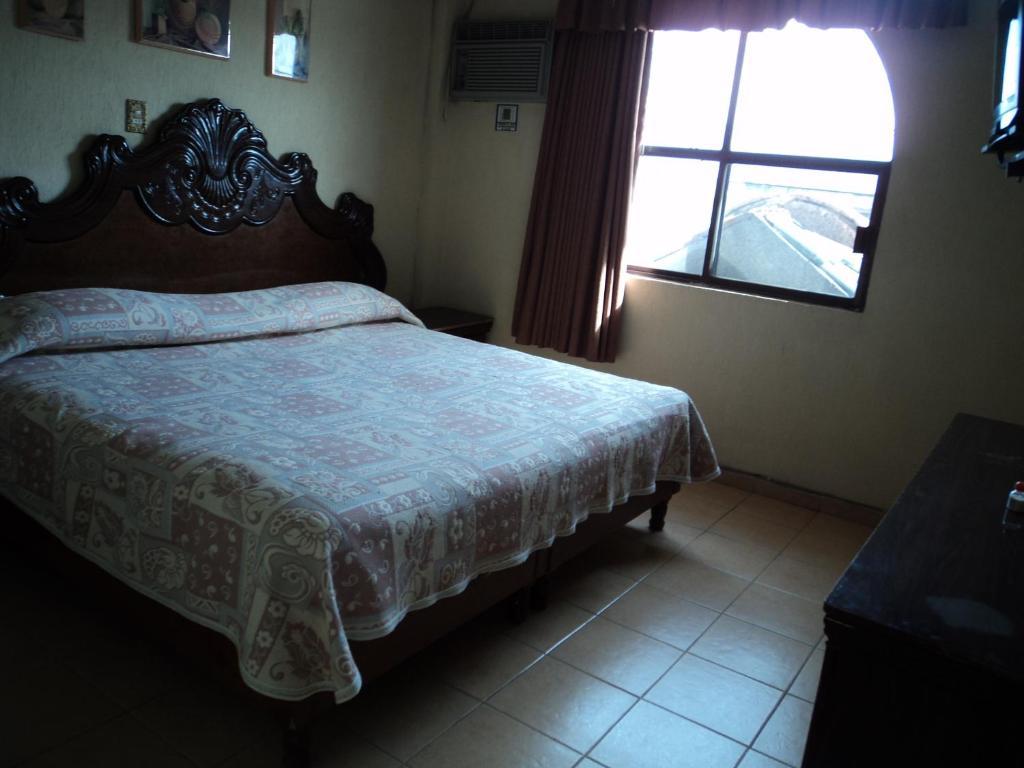 Hotel Mario'S Inn Ramos Arizpe Eksteriør billede